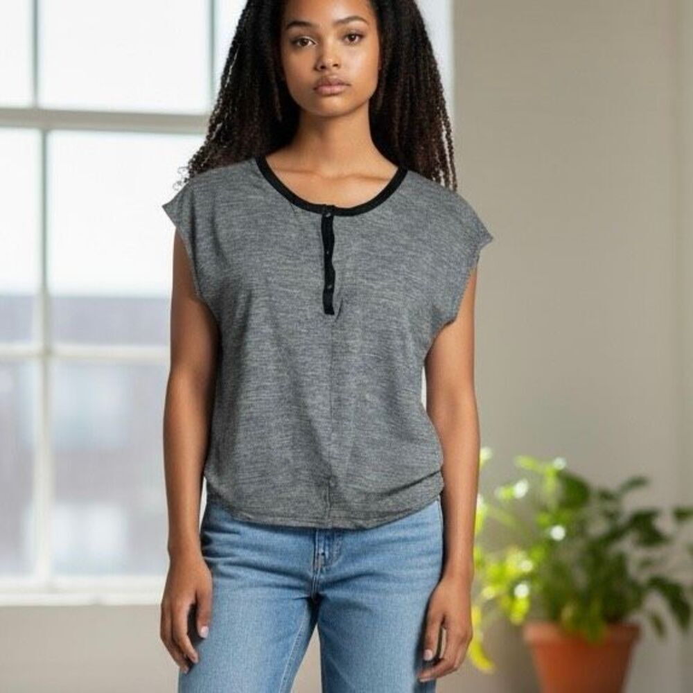 Madewell Gray Cap Sleeve Top‎ with Leather Trim (Size XS)